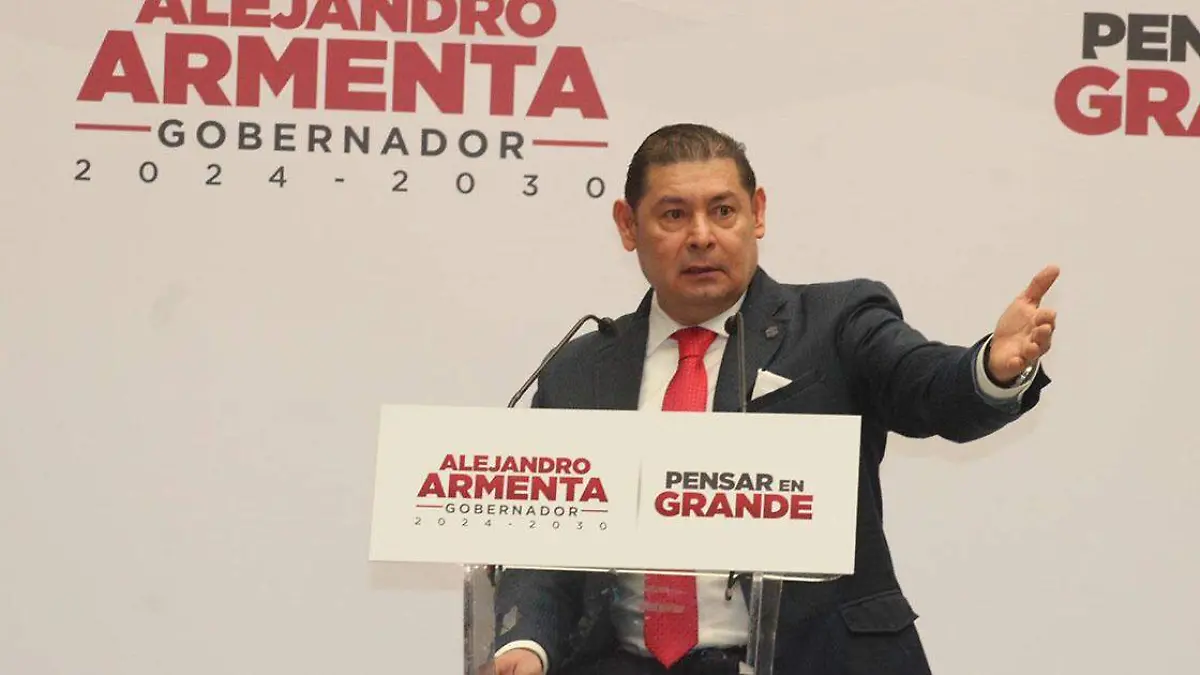 El gobernador electo de Puebla Alejandro Armenta Mier